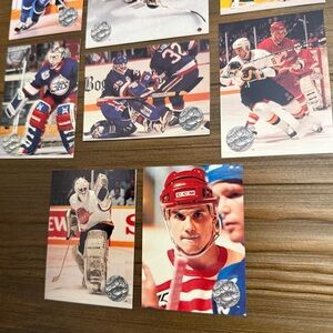 1991 Lot Set of 12 PRO SET trading cards.